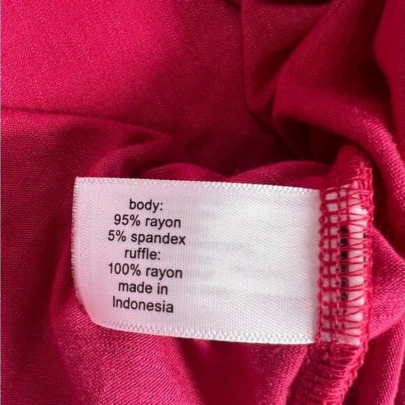 Lane Bryant Ruffle Top 22/24 Size 1X Hot Pink Short Sleeve stretch T shirt NWT - Picture 3 of 4